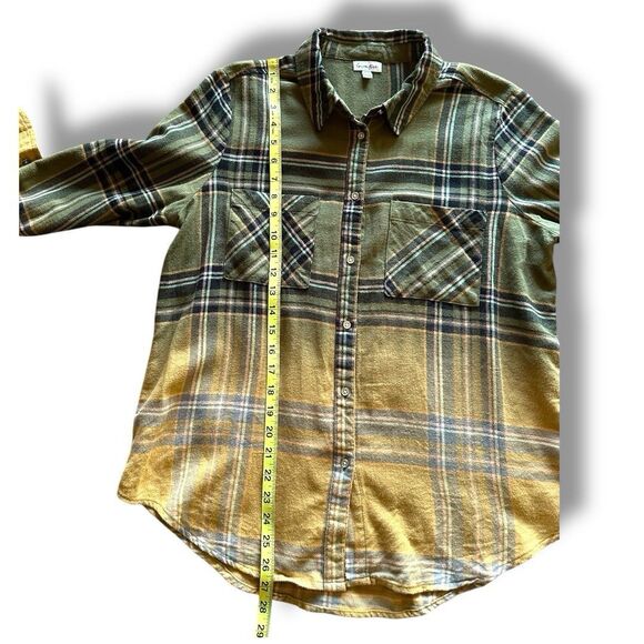 Love, Fire Women’s Ombre Gold Brown Flannel Long Sleeve Blouse Med Comfy - Picture 6 of 7